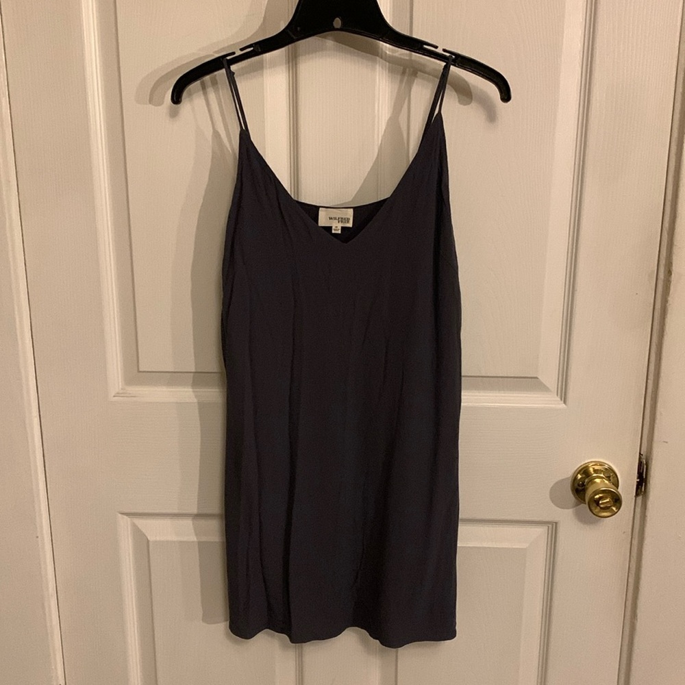Aritzia Wilfred Free Gray Vivienne Camisole V Neck Slip Dress Rayon Medium